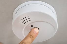 StoneMillsFD's tweet photo. With the fires this week we know our community is worried. L&amp;A OPP continue to investigate and are remaining vigilant to ensure public safety. We also encourage all residents to ensure they have working smoke alarms and a fire escape for their family.
@OPP_ER @OPP_COMM_ER https://t.co/cAeERUhYr5