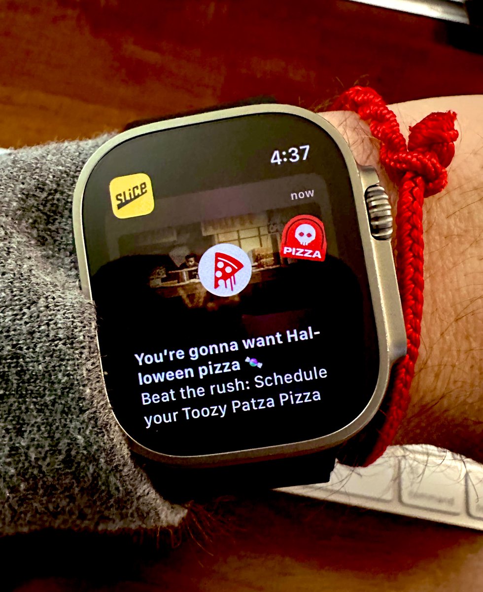 Ilir 🍕 tweet media