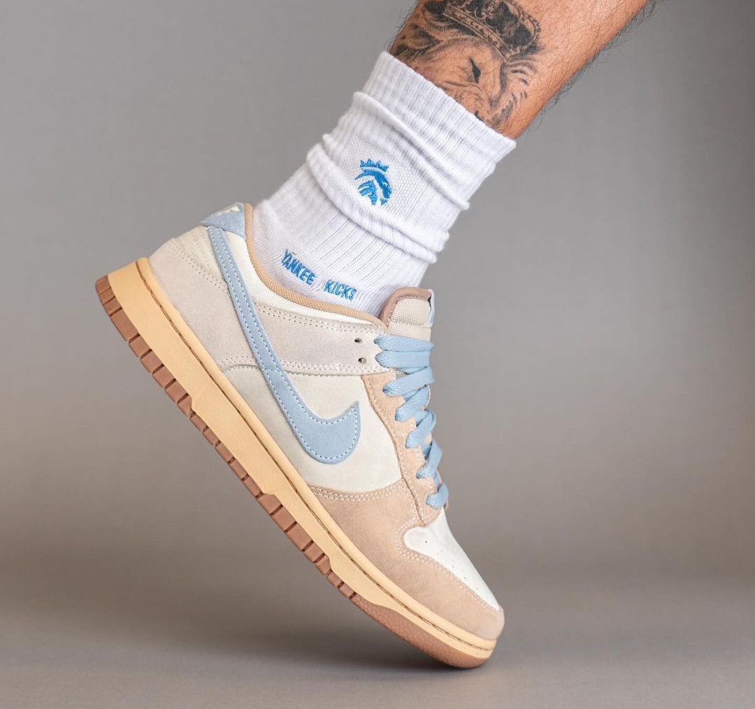 JustFreshKicks's tweet photo. Nike Dunk Low "Armory Blue" Releasing in 2024 🧊 https://t.co/X1CzbLAbws https://t.co/0WGc79A27B