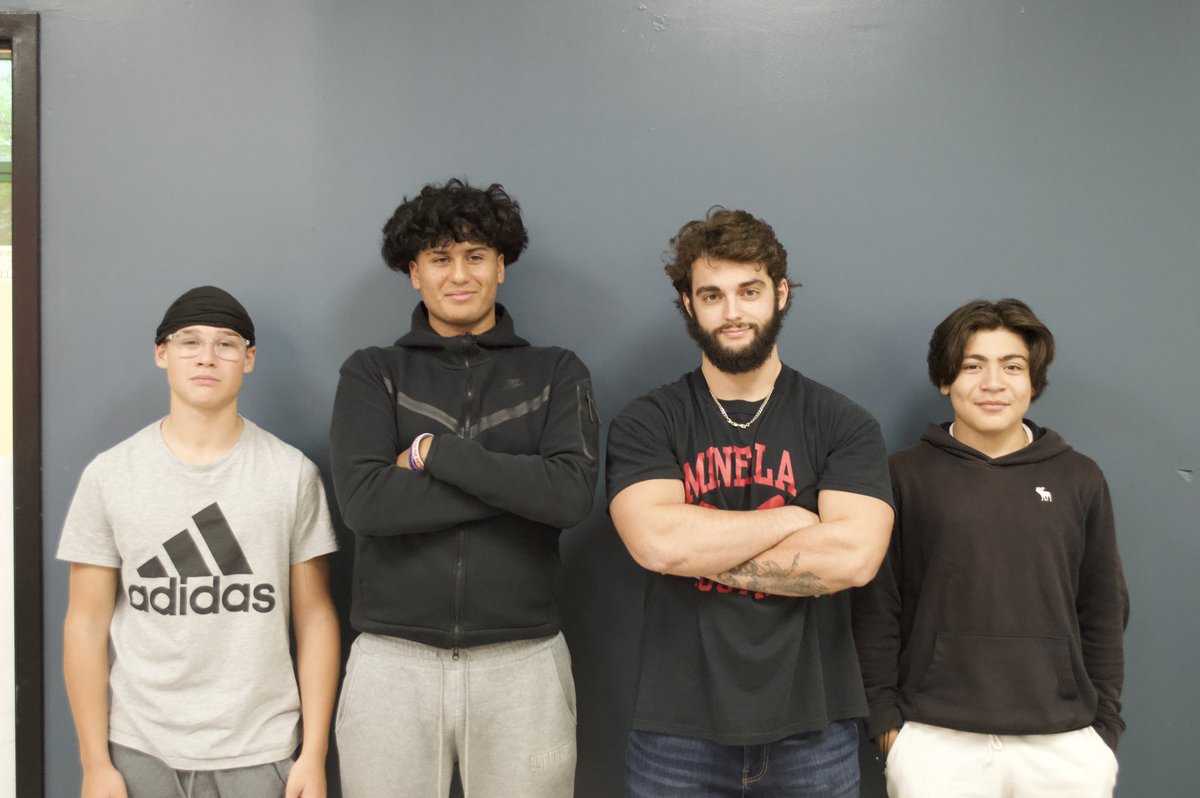 Big thanks to Hailey and <a href="/MelissaEurich_/">Melissa Eurich</a> for setting up a Synergy photo op today 📸!

#MineolaProud