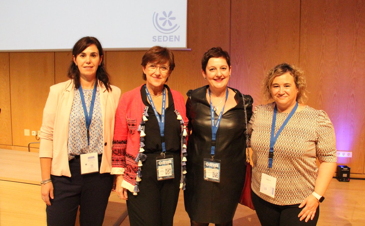 #SEDEN2023 | 👩🏼‍⚕️👨🏻‍⚕️

Un nuevo camino se abre en <a href="/SEDENenfermeria/">SEDEN</a>. 

Tras la Asamblea celebrada esta tarde, la nueva Junta Directiva formada por <a href="/itzi_bueno/">Itziar Bueno</a> Irene Larrañeta, Ana Ulzurrun y <a href="/sandra_maestre/">SANDRA MAESTRE</a> toma las riendas de nuestra Sociedad con ilusión y compromiso.
