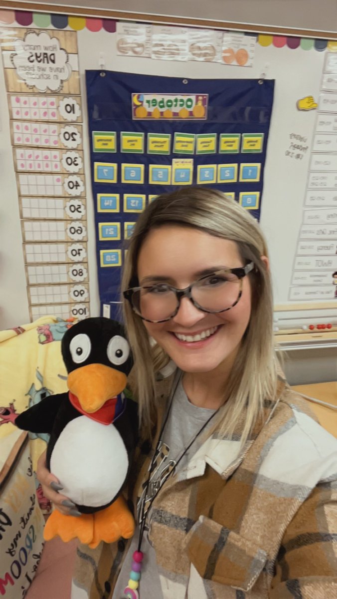 Mrs_Patterson21's tweet photo. We loved winning the JiJi trophy 🏆 @STMath @CyFairISD @BlackBearkats https://t.co/AdMvy48oiH