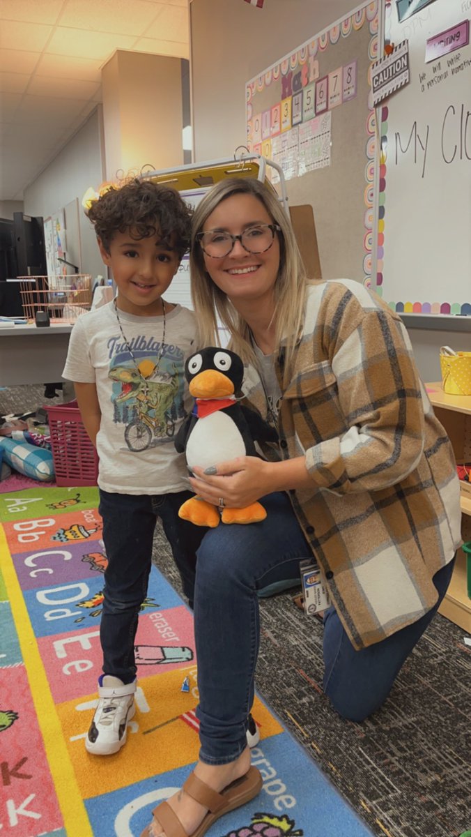 Mrs_Patterson21's tweet photo. We loved winning the JiJi trophy 🏆 @STMath @CyFairISD @BlackBearkats https://t.co/AdMvy48oiH