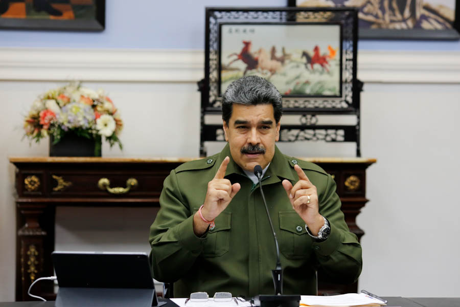 #Esequibo || El #3Dic los venezolanos ratificarán su integridad territorial y soberana.

#29Oct 

Leer más: n9.cl/2ejkp