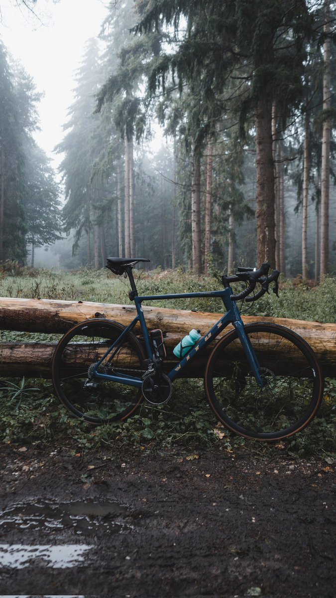 Good ride vibes.....
Misty, autumnal morning ride. A chilly 5°c but a good test for the new Softshell from <a href="/dhbsport/">dhb</a>.
#cycletography #cycling #photography