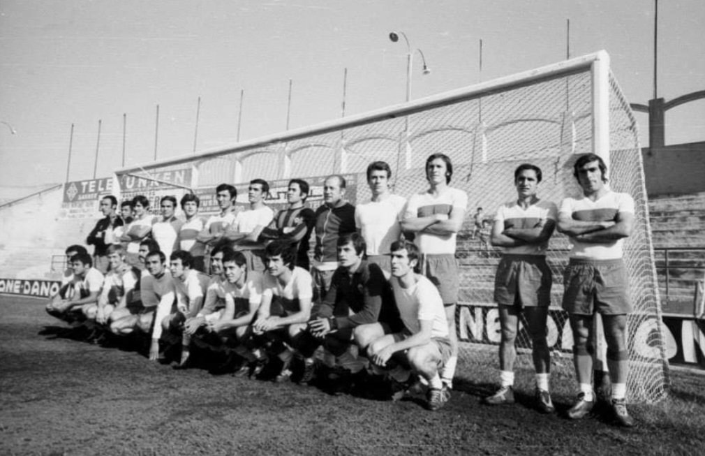 futbol_vivi's tweet photo. ☆Elche CF
🔙 (1971/72)
#ECF100 #ElcheCF 💯 https://t.co/WtBDEU8fQc