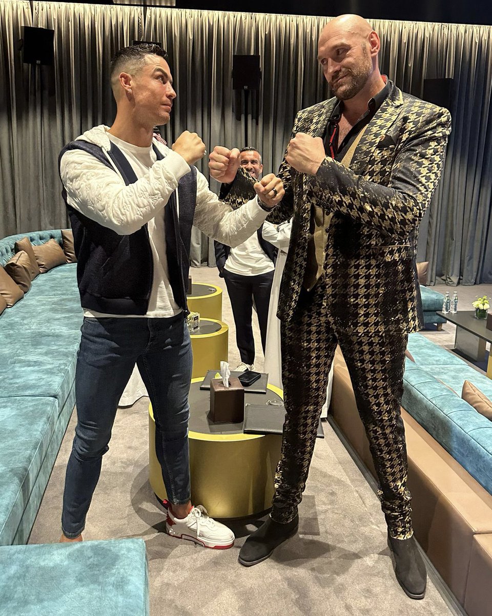 trboxing's tweet image. Cristiano Ronaldo. Tyson Fury. 

Doesn’t get bigger. 

#RiyadhSeason | #BattleOfTheBaddest