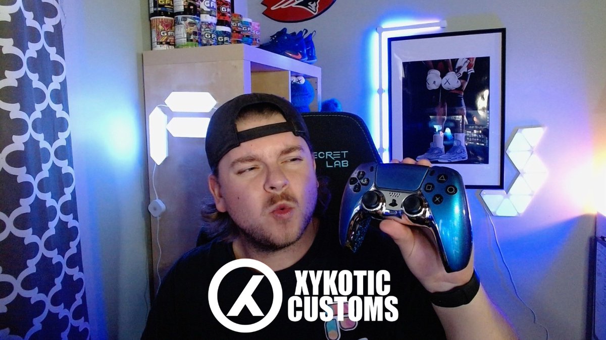FuullerrGaming's tweet photo. 🚨 ANNOUNCEMENT🚨

With slide cancelling returning in just 2 weeks, I am excited to announce I have joined the squad at @XykoticCustoms !!

Save your thumbsticks and use code "fuullerr" at checkout!!

https://t.co/qrSsTaY8CR https://t.co/EfWIqz911m