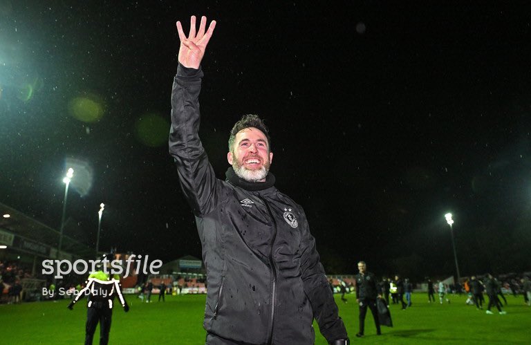 🏆🏆🏆🏆 To the four! Shamrock Rovers manager Stephen Bradley celebrates after his Shamrock Rovers squad secured their fourth SSE Airtricity Men's Premier Division title in a row. 📸@SebaJFDaly sportsfile.com/more-images/77…