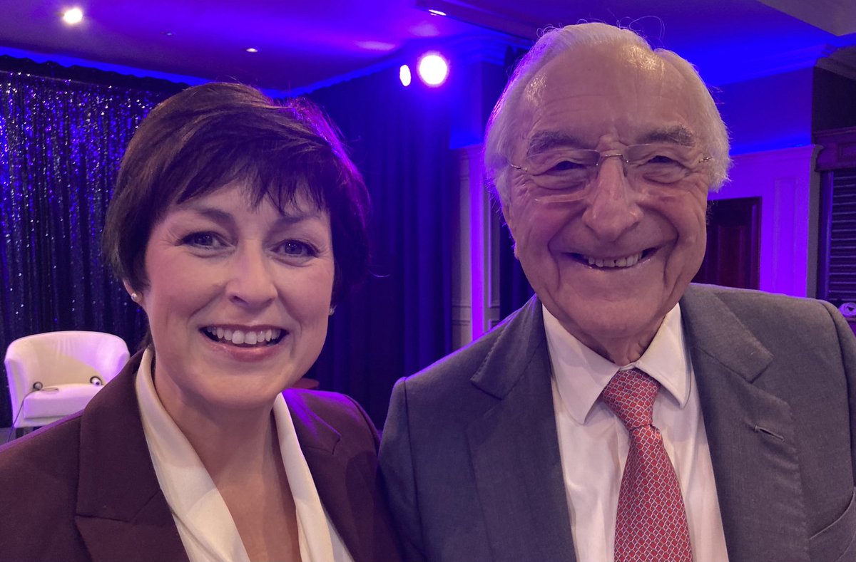 DonnaTraynorTV's tweet photo. What a delight &amp; privilege to share a stage with this inspirational titan of business &amp; philanthropy. Martin Naughton was awarded the prestigious President’s Award by ⁦@NewryChamber⁩ today. Martin’s words of wisdom were priceless. #glendimplex https://t.co/Ts5liqZJcP