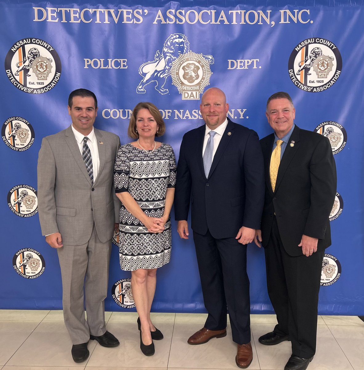 Last week I had the pleasure of attending the Nassau County DAI Law enforcement night at Leonard's Palazzo in Great Neck. Your hard work and dedication to the safety and security of our neighborhoods is deeply appreciated. 

#backtheblue #lawenforcement #supportlawenforcement