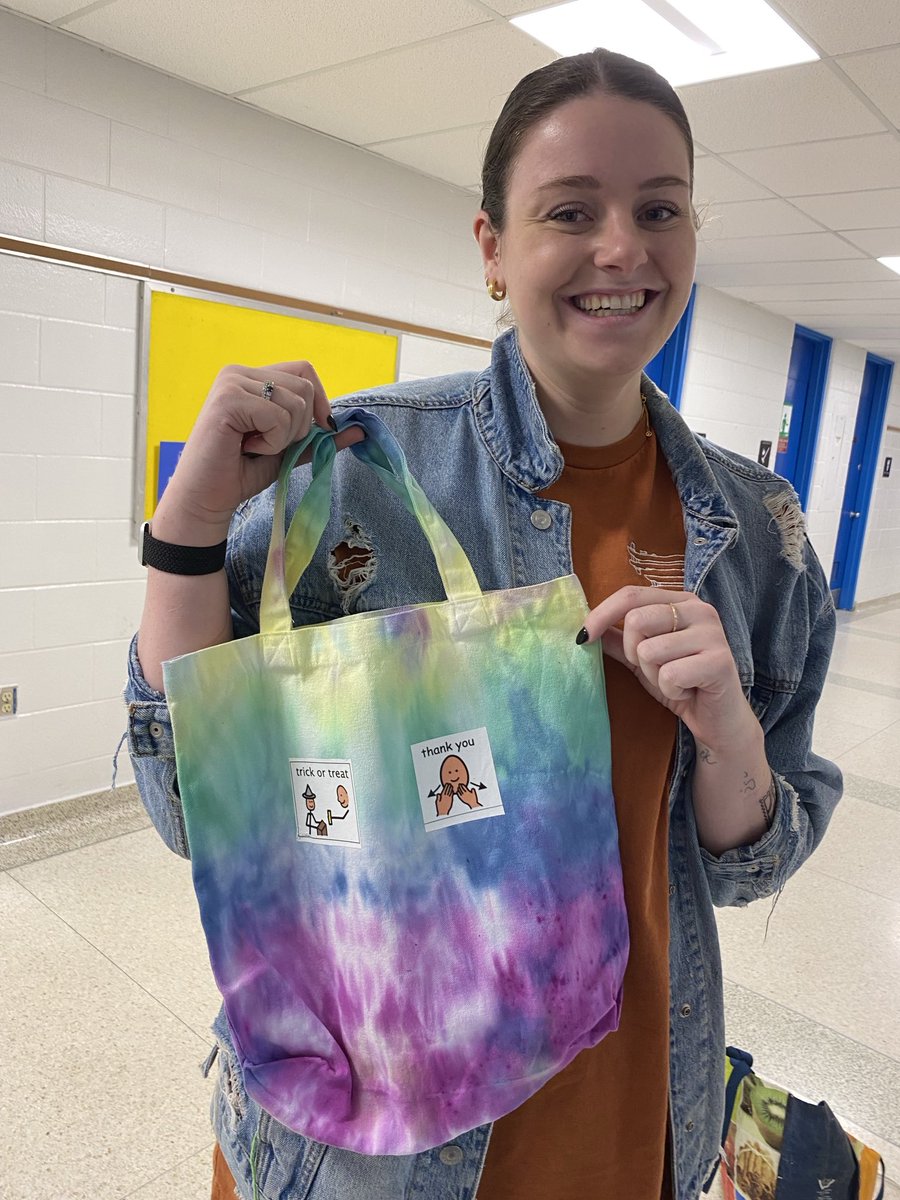 Our wonderful Ms. Knight has made tie-dye trick or treat bags with her class. Some of her students are not able to speak, so she has put pecs directly on the bags so that ALL her students are able to say please and thank-you on Halloween!