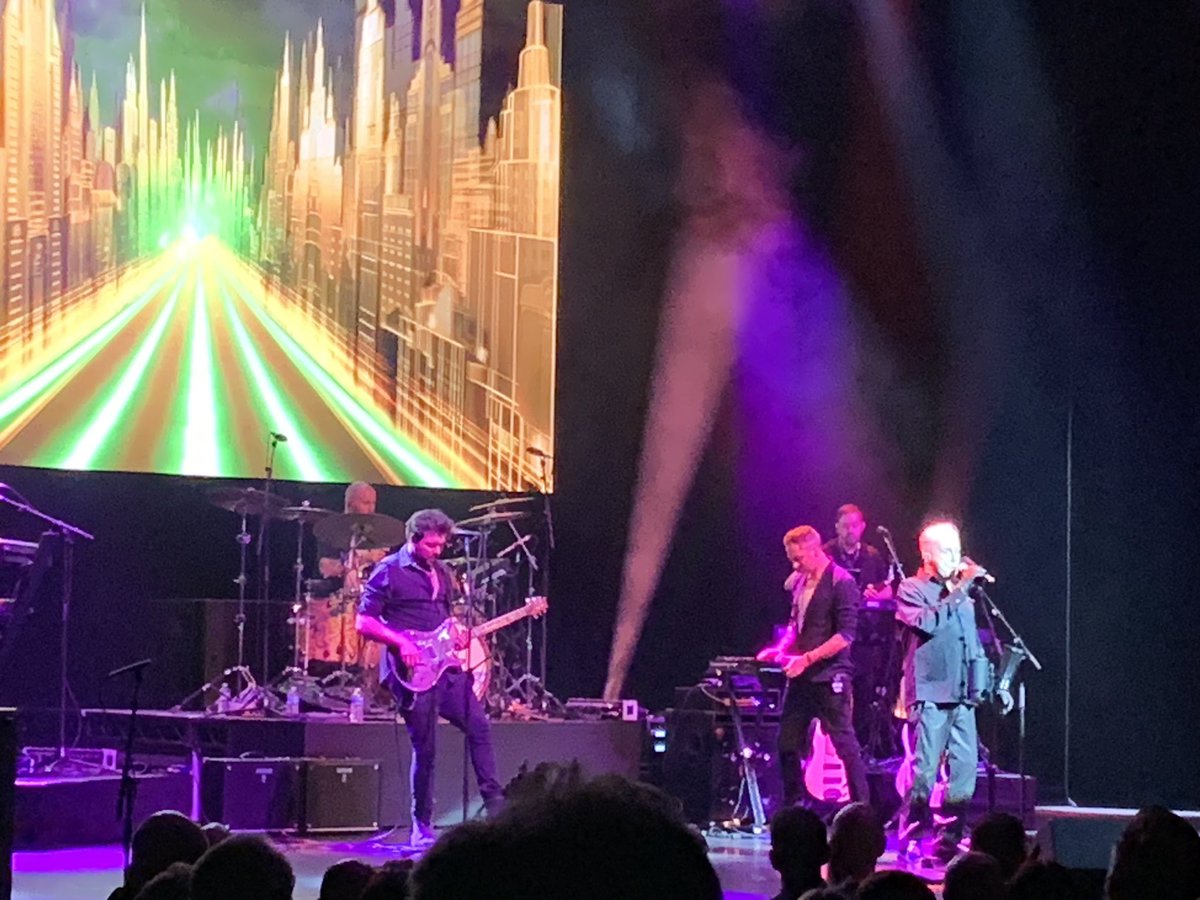 Kate Simpson tweet media