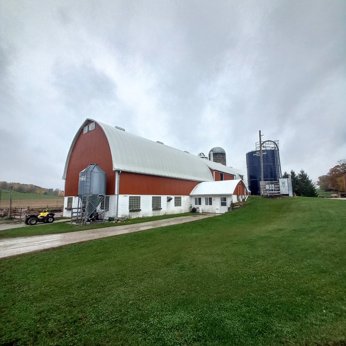 Loved learning about partnerships between 3 brilliant environmental orgs &amp; local dairy farmers ❤️ Thank you Paul - <a href="/TallPinesConsrv/">TallPinesConservancy</a>, Dave &amp; Howard - Food, Faith &amp; Farming Network, Ricardo - Wisconsin <a href="/nature_org/">The Nature Conservancy</a>, John &amp; Kim Koepke + Brenda &amp; Chris Conley #workingtogether