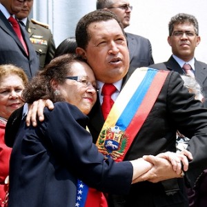 #ChávezFeminista  “El socialismo del siglo XXI es antimachista”. (12/04/2007, “Aló Presidente”, Programa Nº 281).
#29Octubre 
#24AñosDeInamujer
@NicolasMaduro
@d_guzmanl
@GuzmanDiva15543
@Gaby722