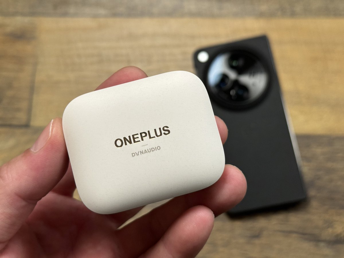 grant_likes's tweet image. 1113 of 5000 #OnePlusBudsPro2 #MistyWhite 

#oneplus @oneplus @OnePlus_USA