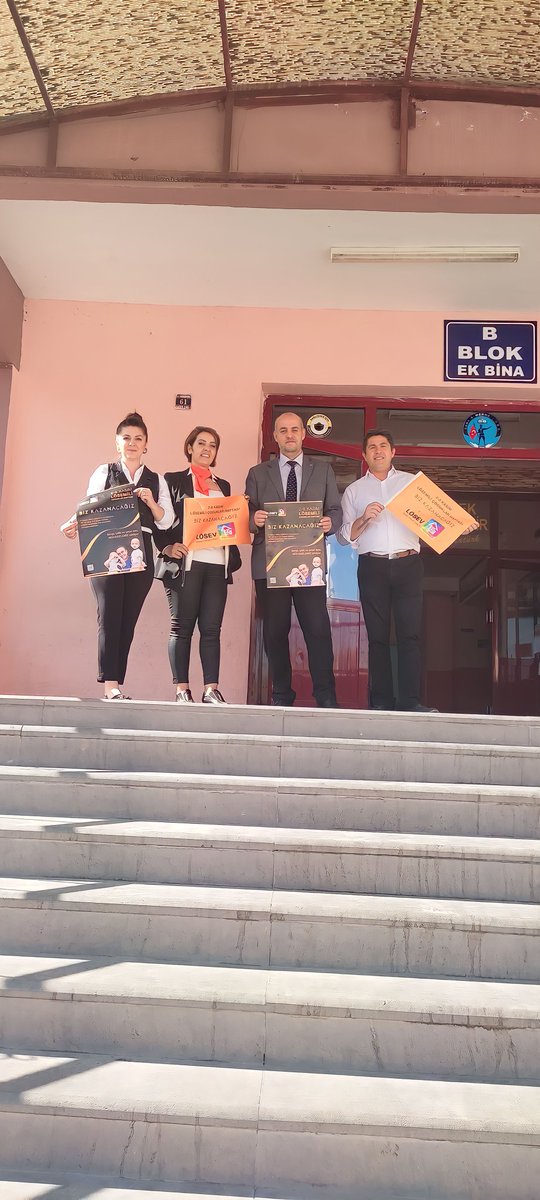 elmasdurmaz_'s tweet photo. Çankırı  İl'imizde Okul Müdür Yardımcıları ile 2 -8 Kasım Lösemili Çocuklar Haftası'nda Çocuklarımız ve Yetişkin Kanser Hastalarımız  İçin daha  fazla  Neler Yapabiliriz Diye Attıgımız Adım Muhtesem Dönüşler Sağladı.
@ustunezer Hocam LÖSEV'İ  İyiki Kurmuşsunuz 
@cnkrbelediyesi https://t.co/gRWpUavrpv