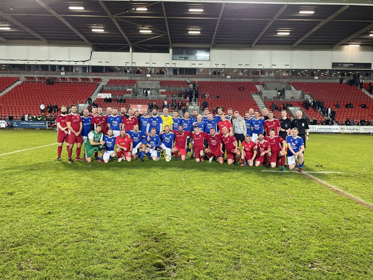sthelenstownfc's tweet photo. The exhibition match ends an amazing night for the club and grassroots association football in our town. A massive thanks to @Saints1890 and all our junior teams who took part #sthelens #sthelenstogether https://t.co/YFJxocml7F