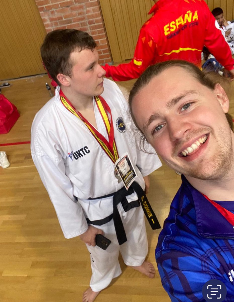 Miss M Risk tweet media