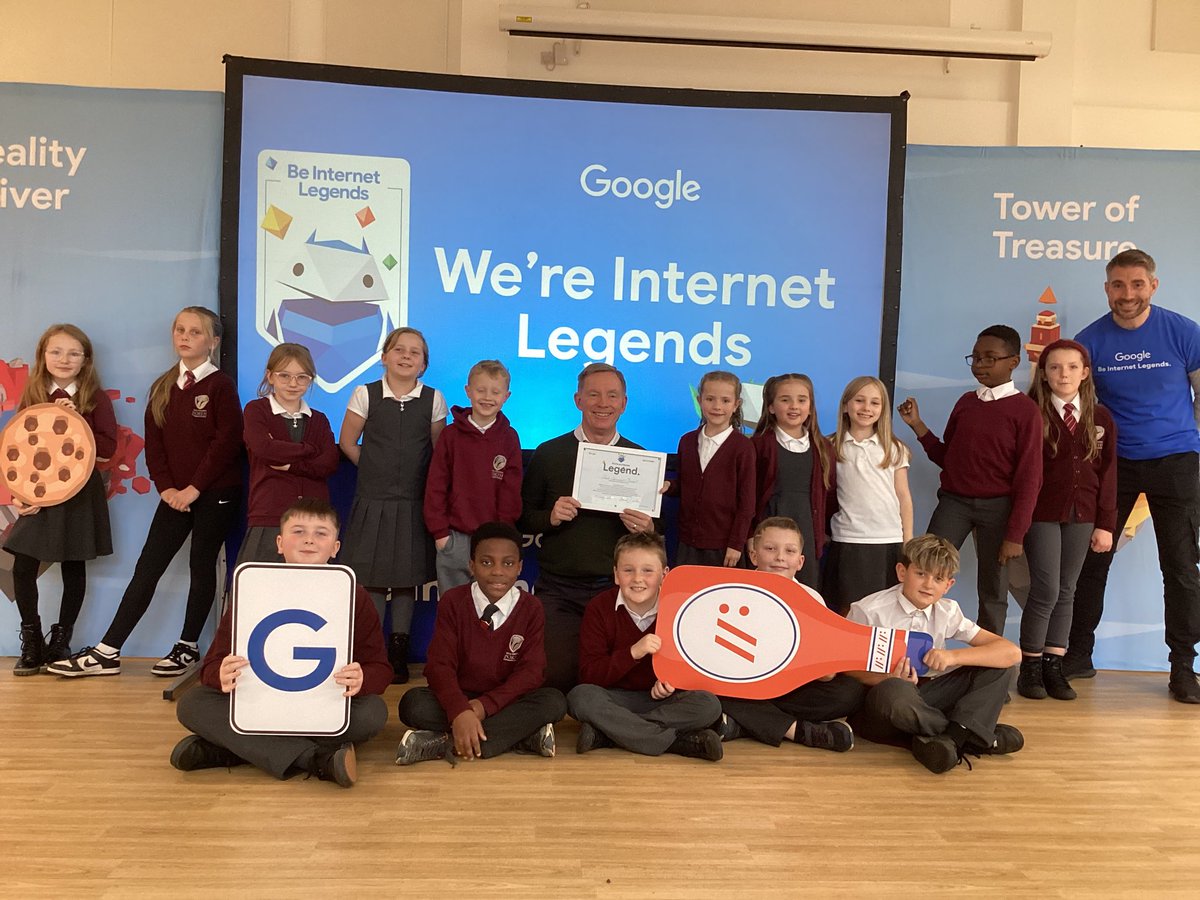 I really enjoyed joining pupils at @PorthCSchool for a #BeInternetLegends assembly with @TheParentsZone and @GoogleUK. They cracked the code and learnt about being safe on the internet.