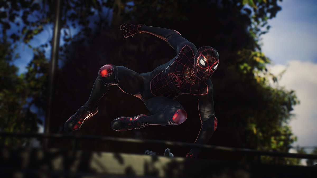 AdamSean14's tweet photo. Some nonspoiler photomode shots #InsomGamesCommunity #Spiderman2 #MarvelsSpiderMan2 https://t.co/B3oY7rBwkU