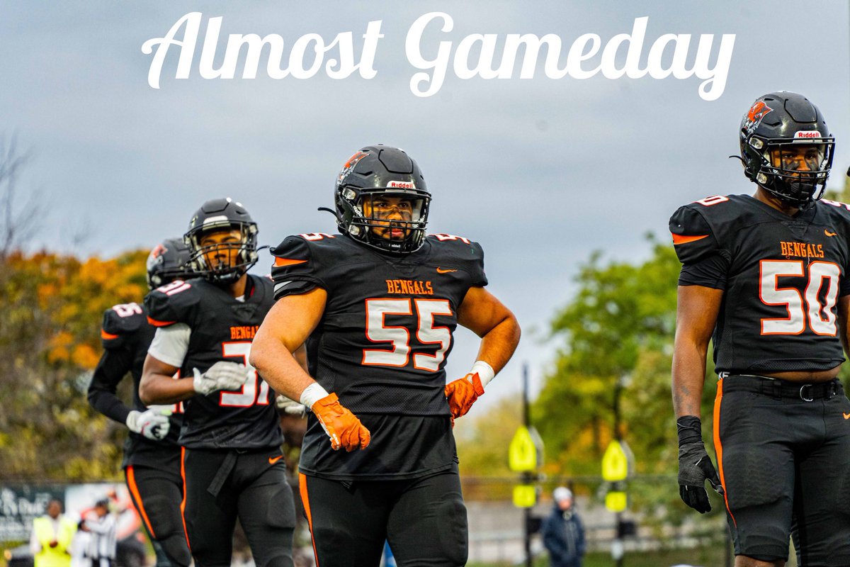 🚨🚨 ITS ALMOST GAMEDAY 🚨🚨

Your Bengals face off against the Ithaca Bombers tomorrow at 1pm at Ithaca

📸’s by <a href="/larsartwork/">Anthony Yabroudy - Lars Artwork</a>