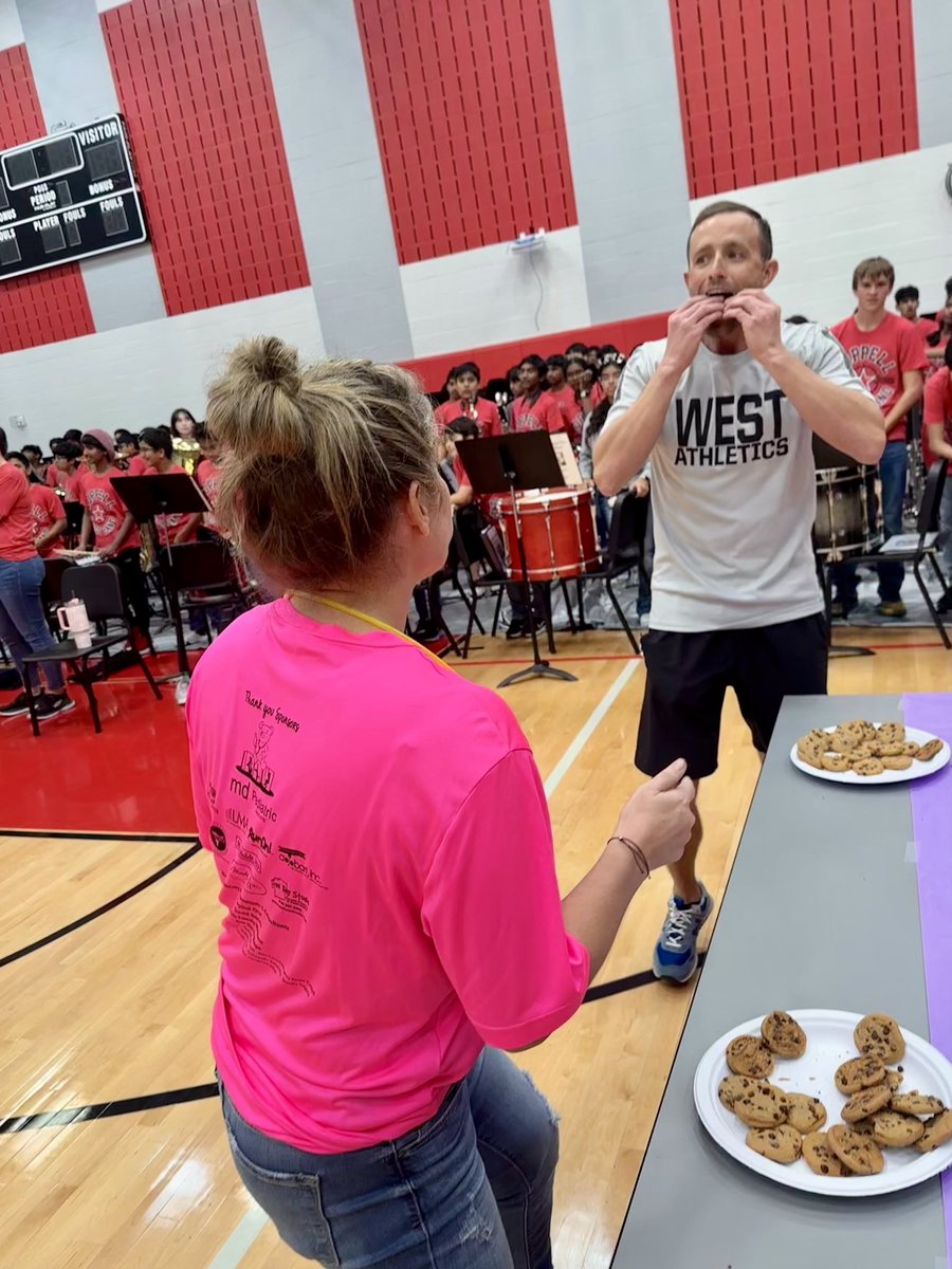 Cookie eating contest at the CMS West Pep Rally