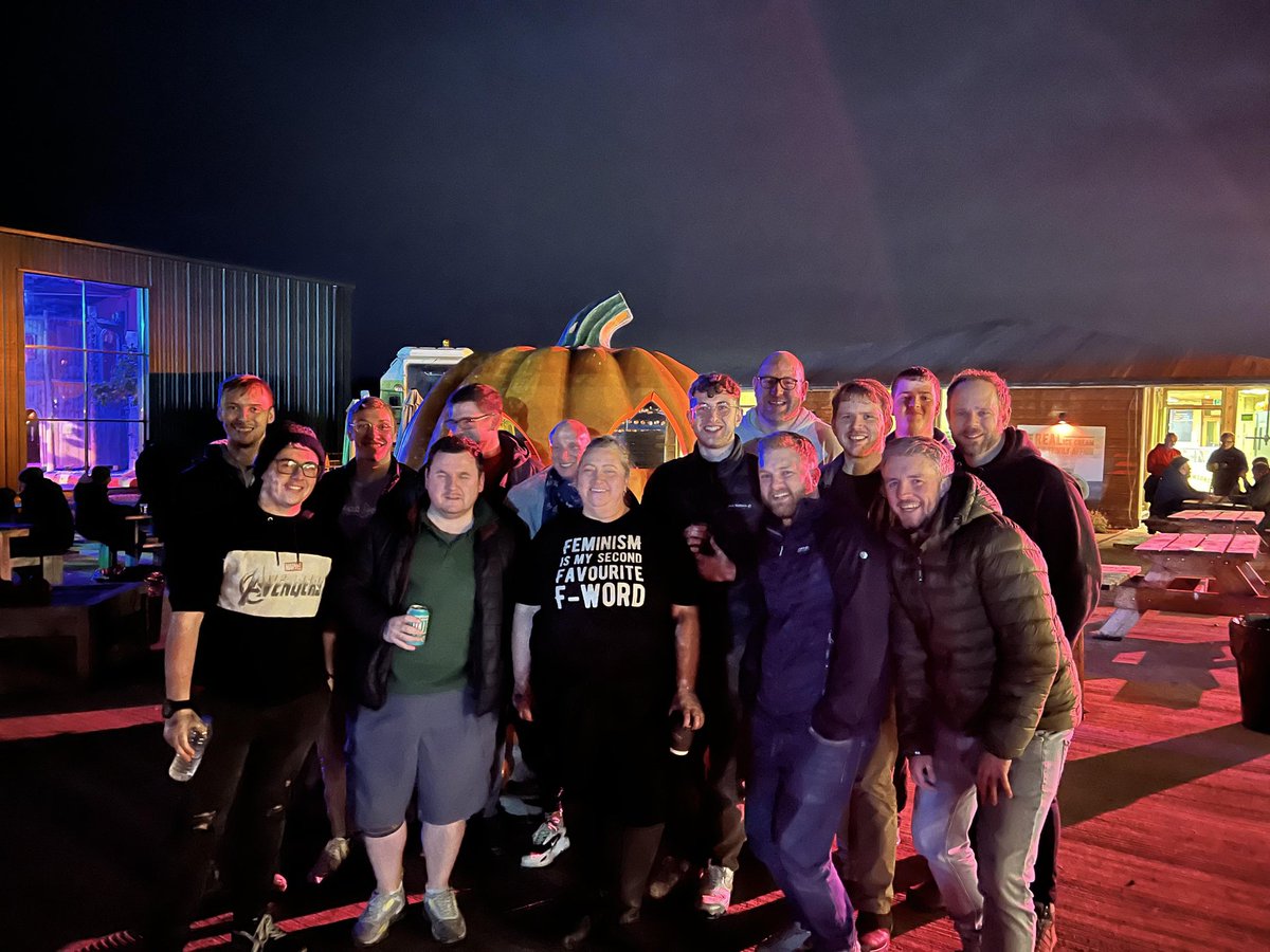 🌀🎃 We survived! 🎃🌀

A wonderful time at @mrsdowsons @ScareKingdom 👻

#lancashire #typhoonsway #teamsocial #Halloween2023