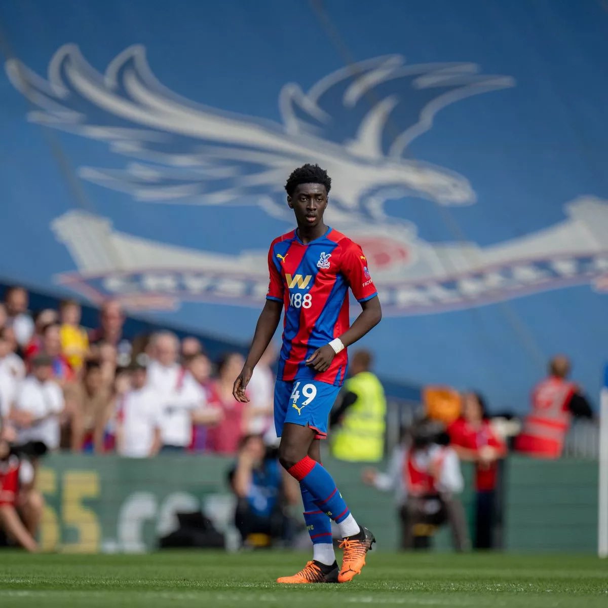 PalaceReport's tweet photo. 👀 Hodgson said: "There was no disappointment today. Maybe the young substitutes, who we like to think we can believe in and help us to a different level, didn't show that. They didn't do anything for us at all, really. We became much weaker when I made the substitutions." 

Via @EdmundBrack 

#CPFC