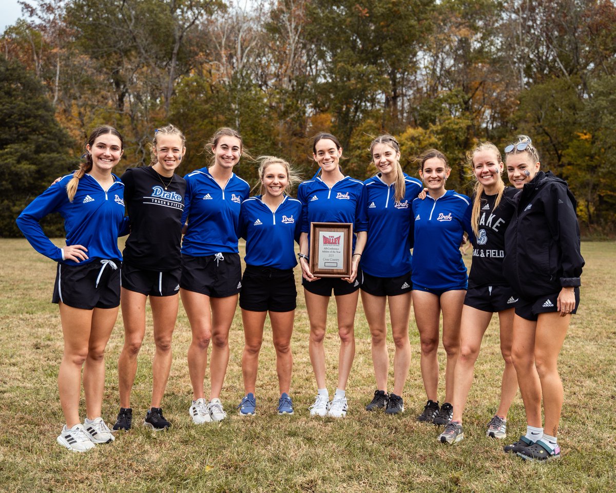Drake_TFXC's tweet photo. 𝟐𝟎𝟐𝟑 𝐌𝐕𝐂 𝐗𝐂 𝐂𝐡𝐚𝐦𝐩𝐢𝐨𝐧𝐬𝐡𝐢𝐩𝐬

Brooke Mullins | Individual Women's 6k Champion

Drake Men's XC | 8k Team Champion

🏃‍♂️🏃‍♀️📰 https://t.co/1tMU1VugUo

#DSMHometownTeam https://t.co/M9VGthwDYs