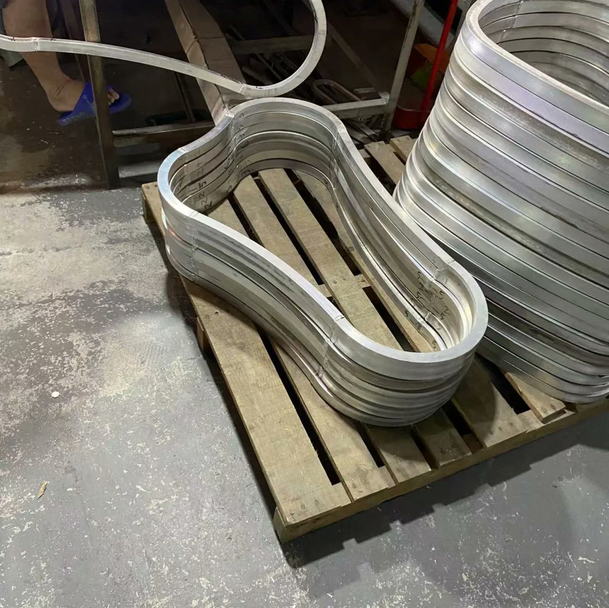 pendant design
whatsapp/wechat: +8615219929231
#lighting #light #lamps #homelighting