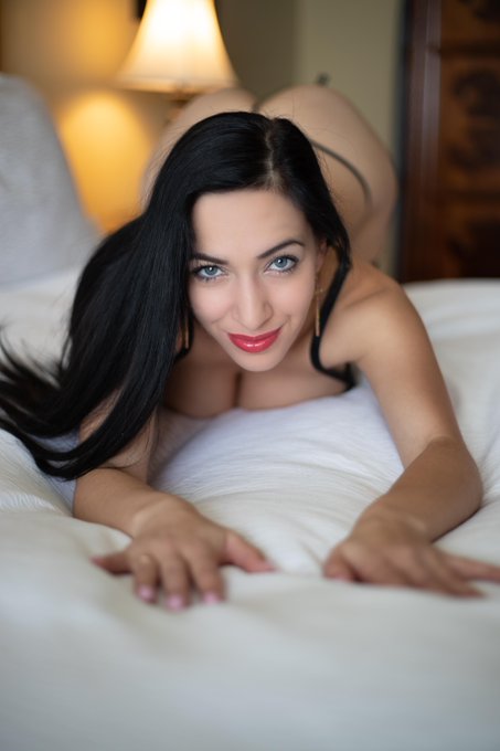 🍎 One of my most loyal Fans has been with me for 6 months on Tempted! I love sharing moments with you