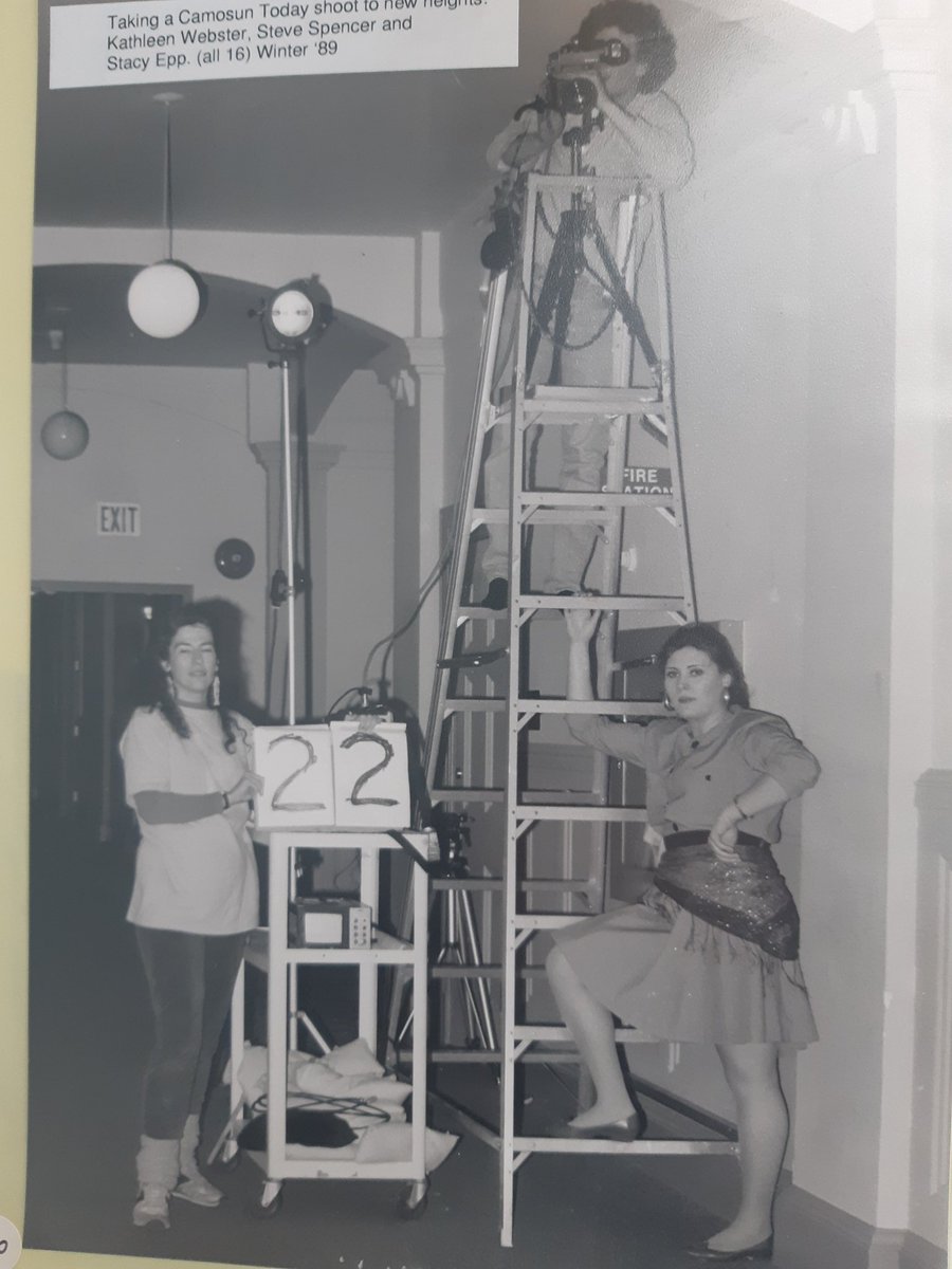 @Camosun Applied Communication students on a TV shoot in the Young building 1989 including future CHEK anchor @StacyRoss_chek