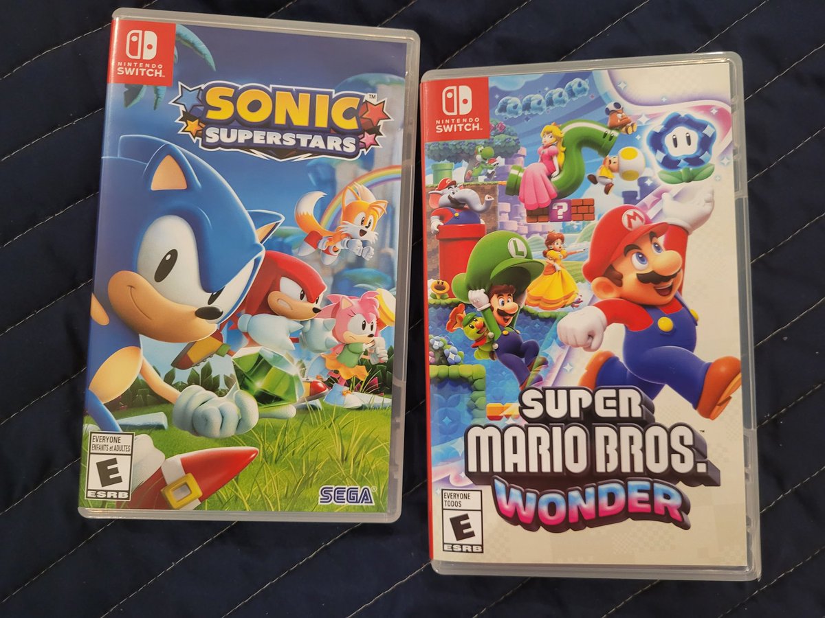 Enitancosplay's tweet image. Ahh. My 2D sonic and mario games are completed 😁😁  🔵🦔   🔴🐘 thank God I'm part of this Era for life!!

#2dgames #sonicsuperstars #SuperMarioBrosWonder #gamer
