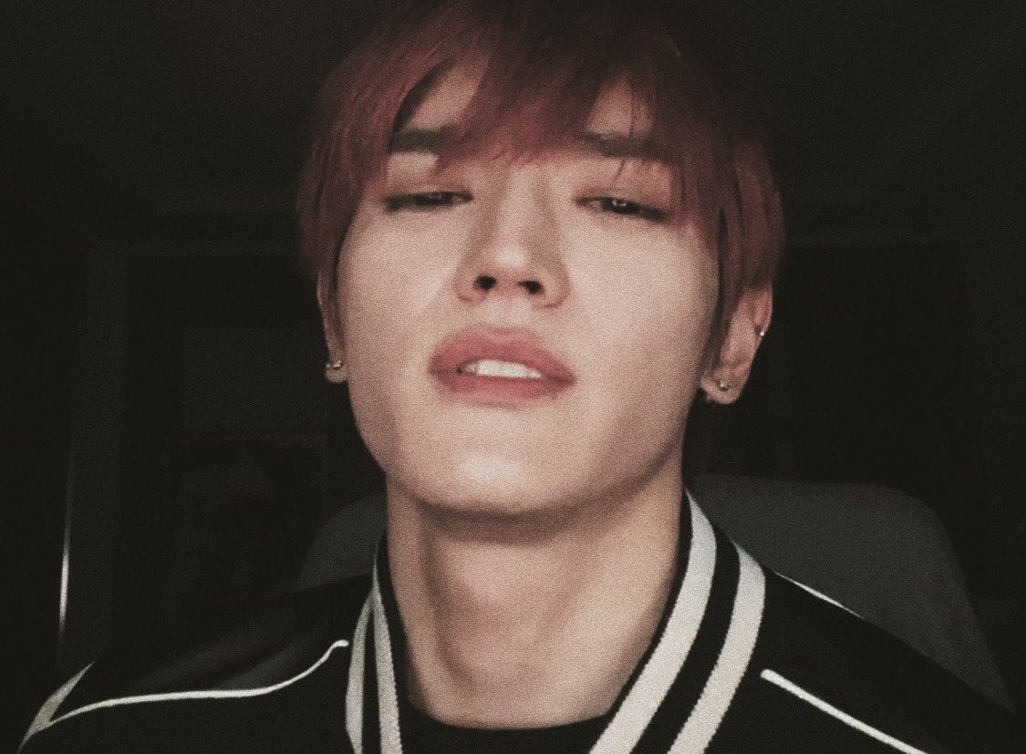 taeeeyongg's tweet photo. this taeyong was so attractive https://t.co/BLI4R8QDNT