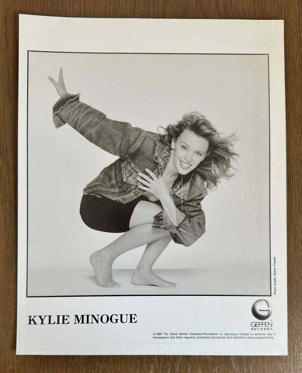 spjury's tweet photo. #KylieMinogue 1989 Enjoy Yourself promotional print from a Geffen Records press pack. I really need to get it framed! 📸
#Promo #ArtPrint #GeffenRecords #PressPack #KylieMinogue #EnjoyYourself #PWL https://t.co/UcJs7BDTPf