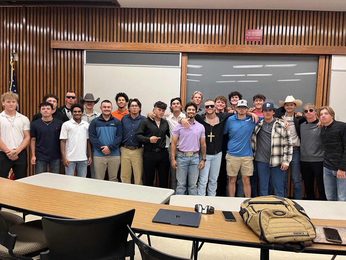 Rose State College Baseball tweet media