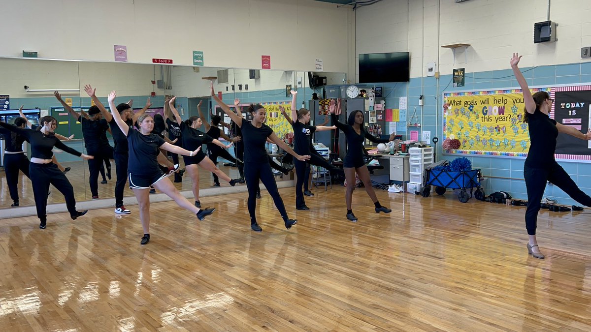 Yesterday The Hippodrome Foundation provided us with another amazing opportunity! The assistant dance captain of “Funny Girl” taught our dance classes tap and some of the show choreography. @BCPSDance @sonia_synkowski @dtpilate38