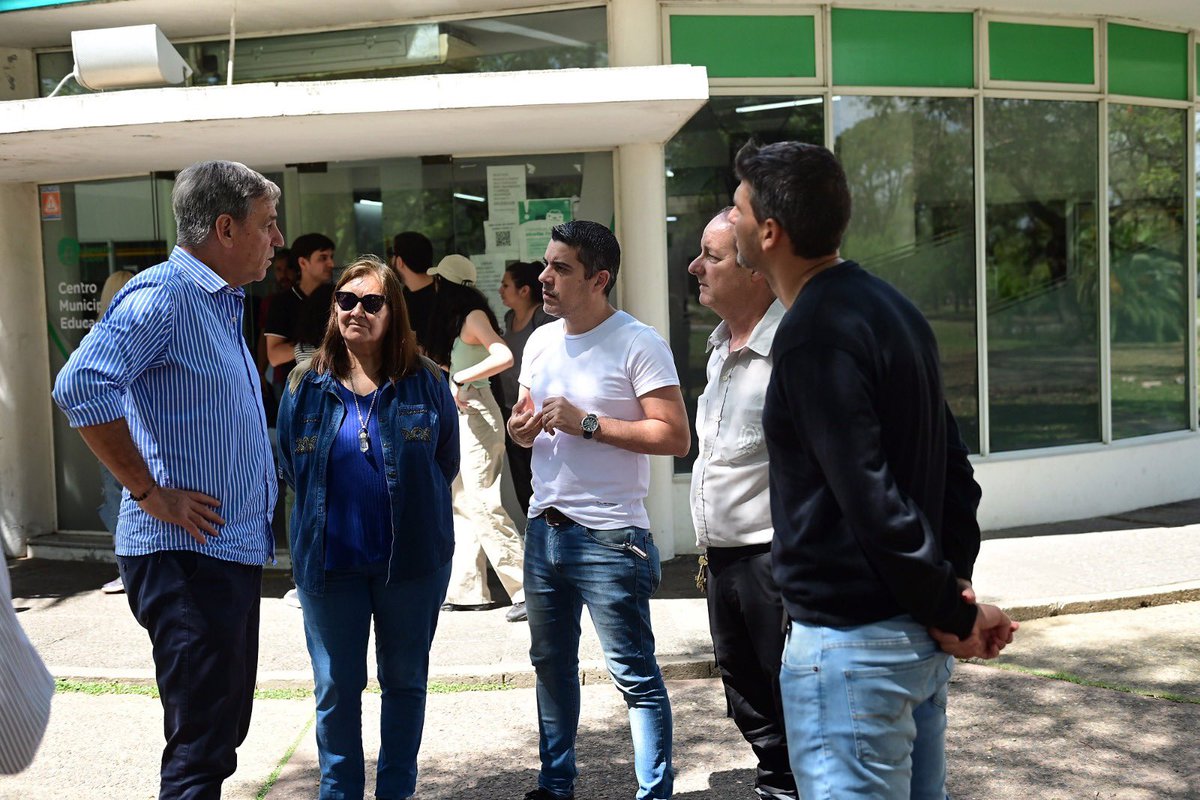 emiliojaton's tweet photo. En #SantaFeCapital seguimos impulsando la campaña #FullResponsable
Junto a la Cervecería Santa Fe, llevamos adelante la iniciativa que busca promover la figura del conductor designado y crear conciencia en la gente.
El mensaje es claro: Si vas a manejar, no tomes alcohol. https://t.co/5DFijxbC5z