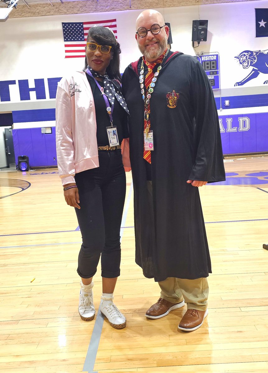 Myriah.Reyna tweet media