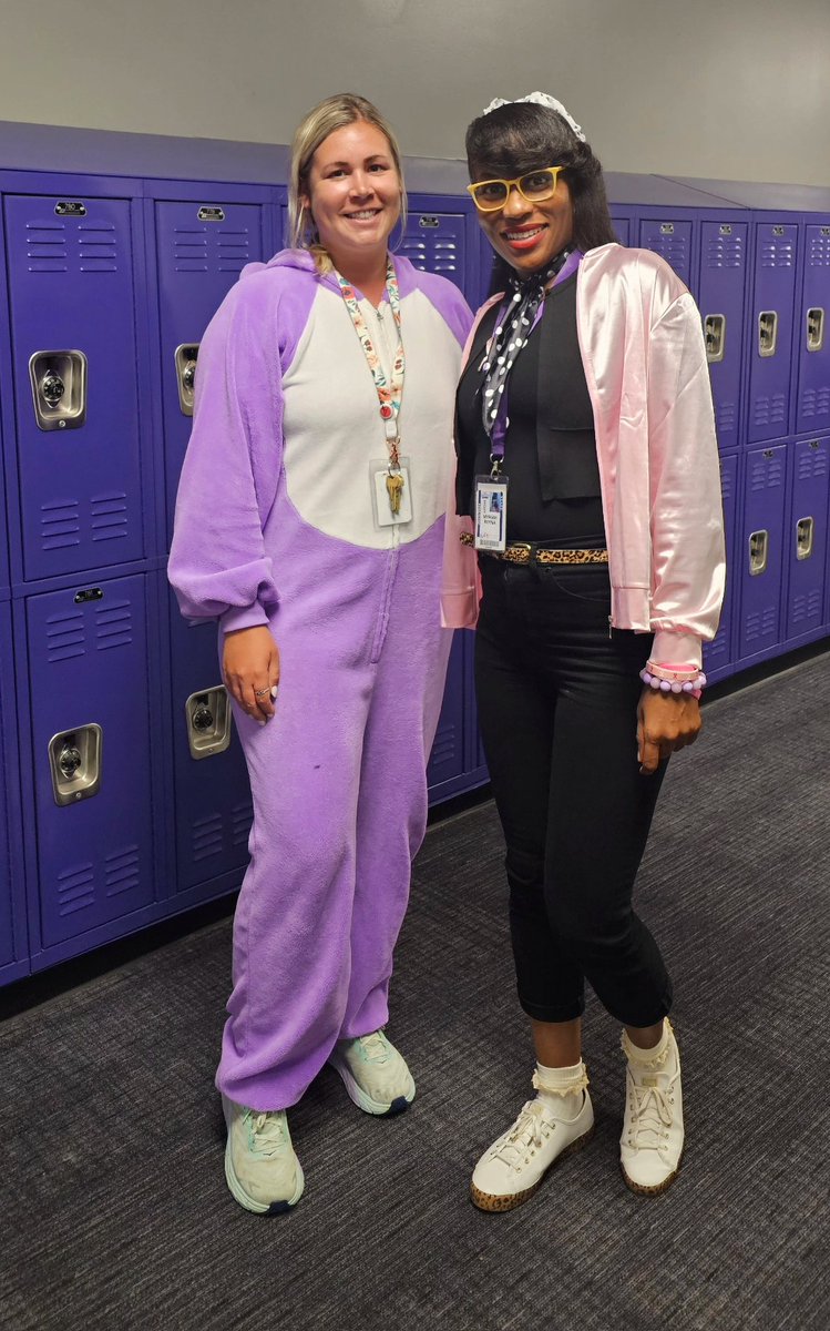 Ending #RedRibbonWeek <a href="/MDJH_Panthers/">McDonald Junior High School</a> with costume fun