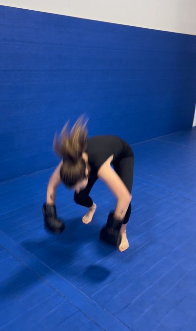 BOXING https://t.co/17mxVvm5q7