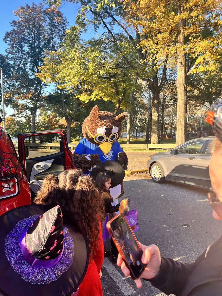 Daisy Morales tweet media