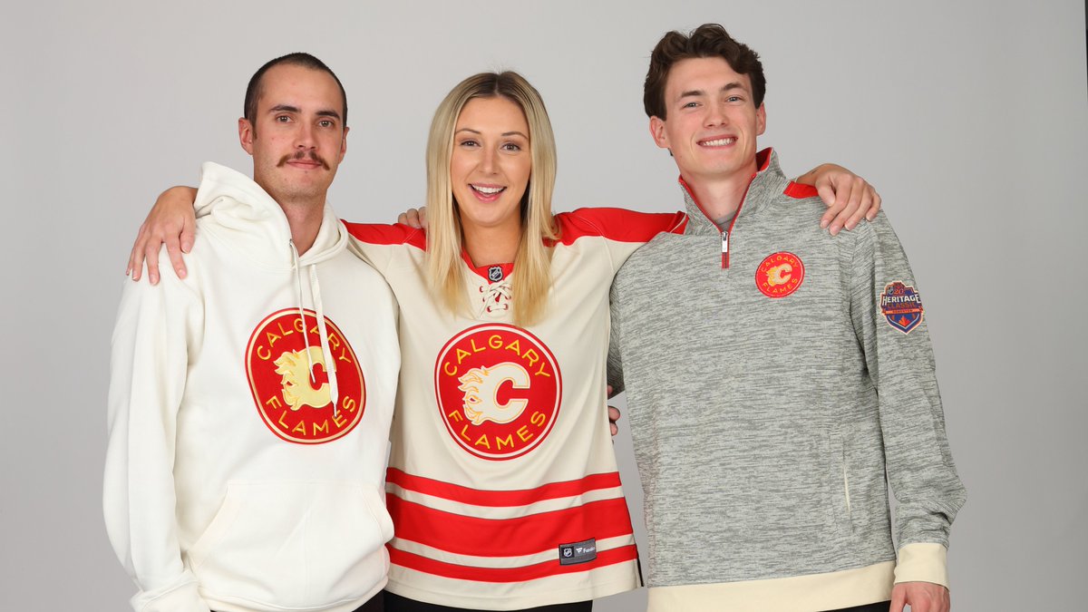 Hey @nhlflames fans! Celebrate Heritage Classic weekend in style! 🏒 Snag your exclusive Heritage Classic items at the CGY Team Store before game day kicks off! Shop it online: bit.ly/CGYTS-Heritage…