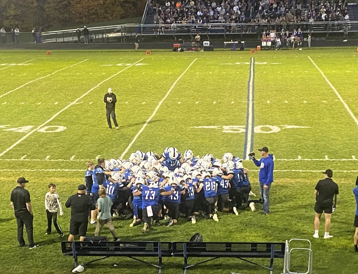 Playoffs Round 1 Uni combo for tonight

⚪️
🔵
⚫️