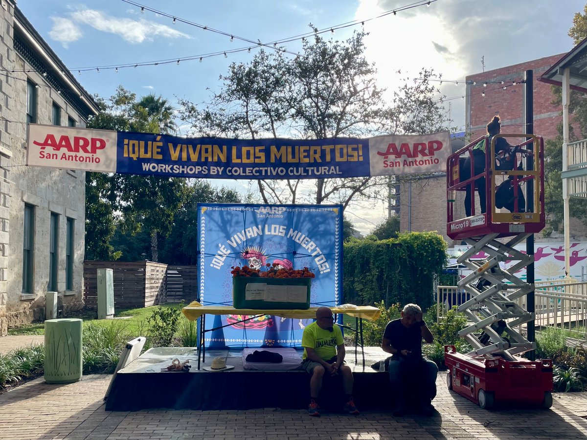 vjohn3000's tweet photo. Dropped by @hemisfair   park to see preparations for tomorrow’s Muertos Fest and saw the @SAAFdn and @AARPTX  altars. Looking forward to a great event remembering those who have passed. https://t.co/qjNlsIMpmB