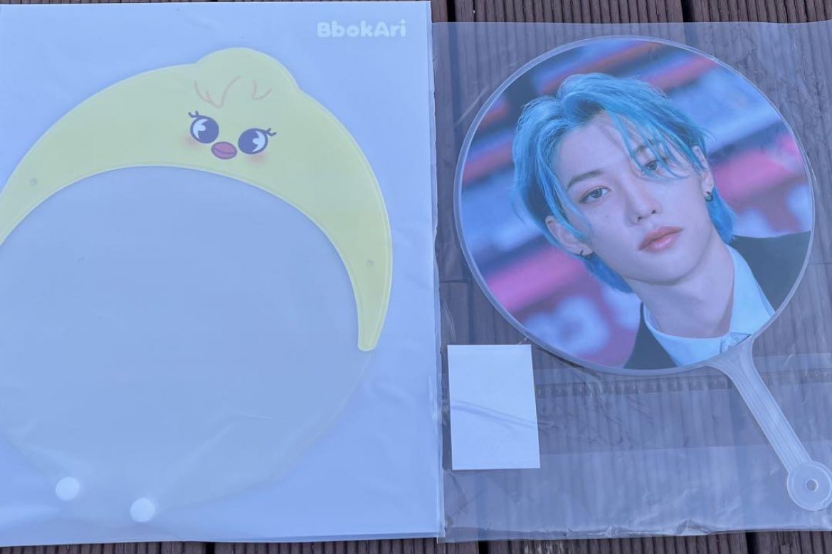 ppvyooo's tweet photo. StrayKids スキズ ソウルコン グッズ 代行 買取

譲 フィリックスうちわ、うちわカバー

求 4300円

東京ドーム29日受け渡しのみです

🔎うちわ うちわケース トレカケース オフライン ピリ フィリックス https://t.co/cEfM80RF4h