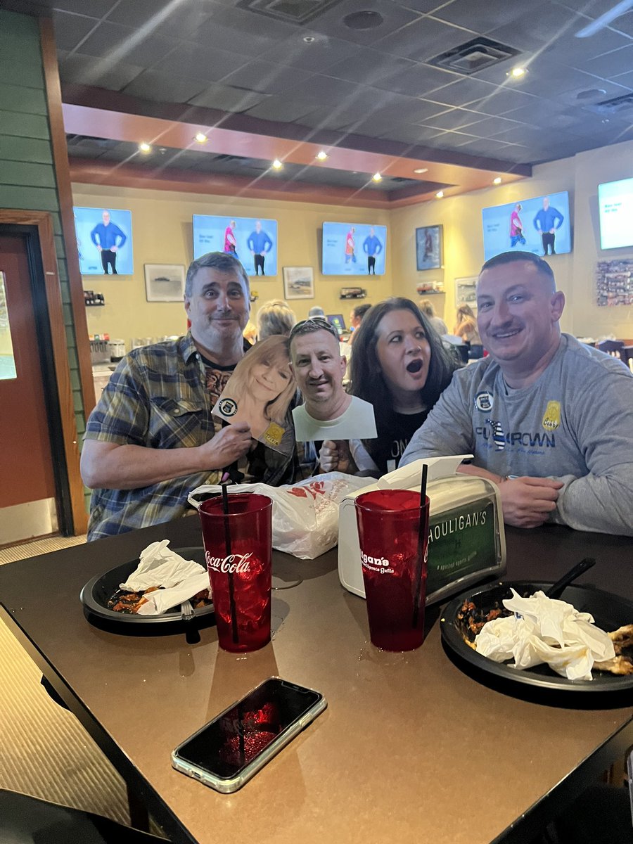 wendollita's tweet photo. @CrashieRoberts @MikeGBryantJr @OfficialOPLive @OnPatrolLive @ReelzChannel @OnPatrolMusings @EricCuellar16 🤣🤣🤣 https://t.co/nSkQmWfbqE