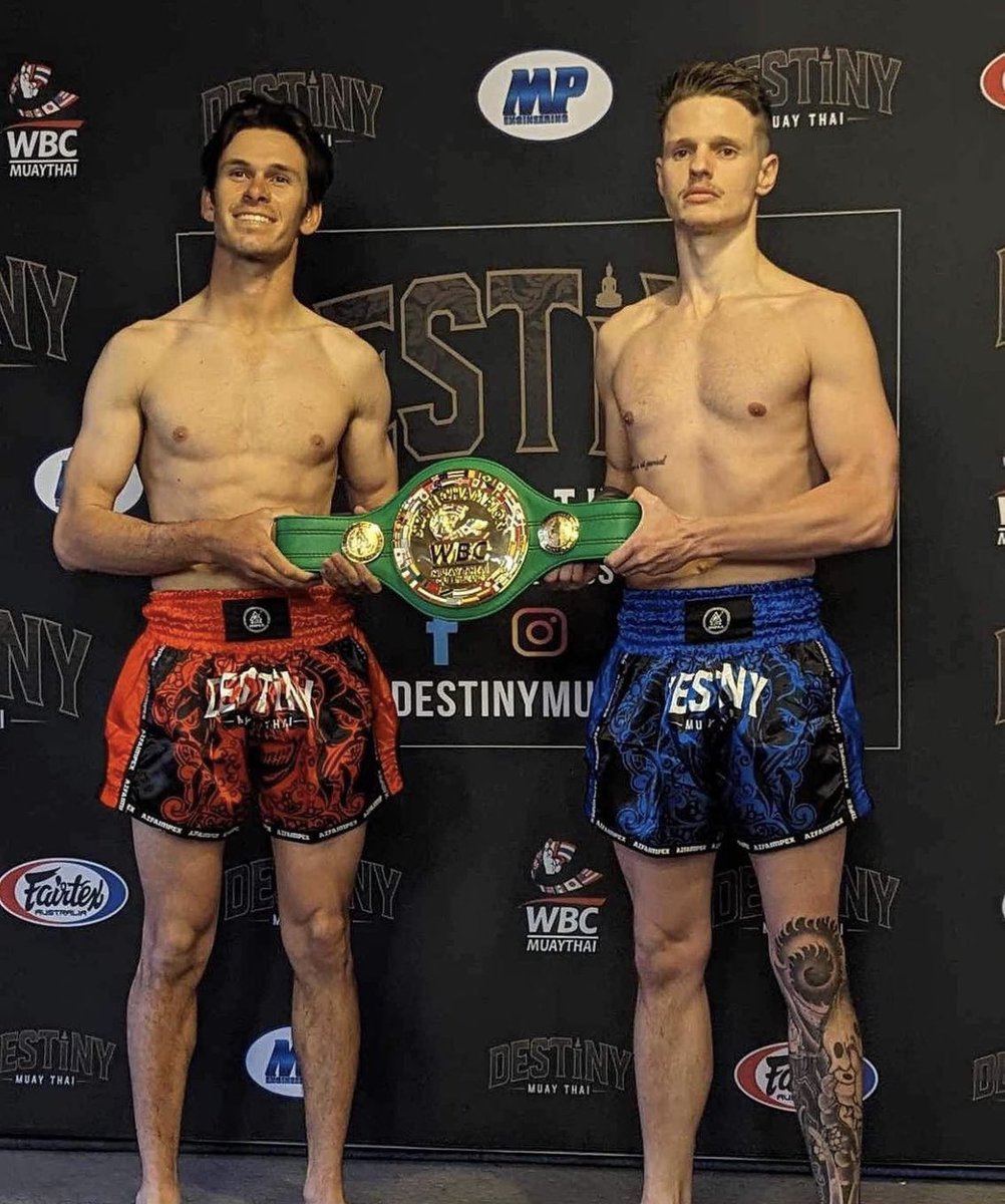 MTLAus's tweet photo. MTL Super Lightweight Champion Braden Fox is up again tonight on Destiny Muay Thai 💥👀 against another MTL veteran Harry Sheppard 👊
One of these boys is going to bring home the green and gold 💚💛💚

@WBCMuaythai #muaythai #thaiboxing https://t.co/74NISPzYBv