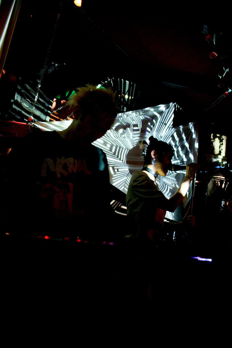 dizcollage's tweet photo. NOISECONCRETEx3CHI5
2023   年内の予定
11月4日　鶴舞daytrip
11月11日　今池HUCKFINN
11月18日　岡崎ひかりのラウンジ
11月23日　難波ベアーズ

12月2日　大阪火影
12月3日　尼崎TORA
12月10日　岐阜CLUB BLOCK
12月30日　矢場町spazio rita https://t.co/nOpWAiHLm4